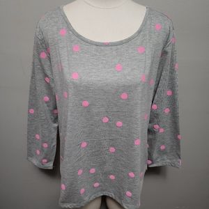 Melrose Chic gray and pink polka dot scoop neck top size large